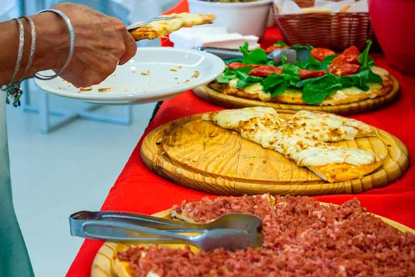 Pizza Pocket — buffet completo em Goiânia