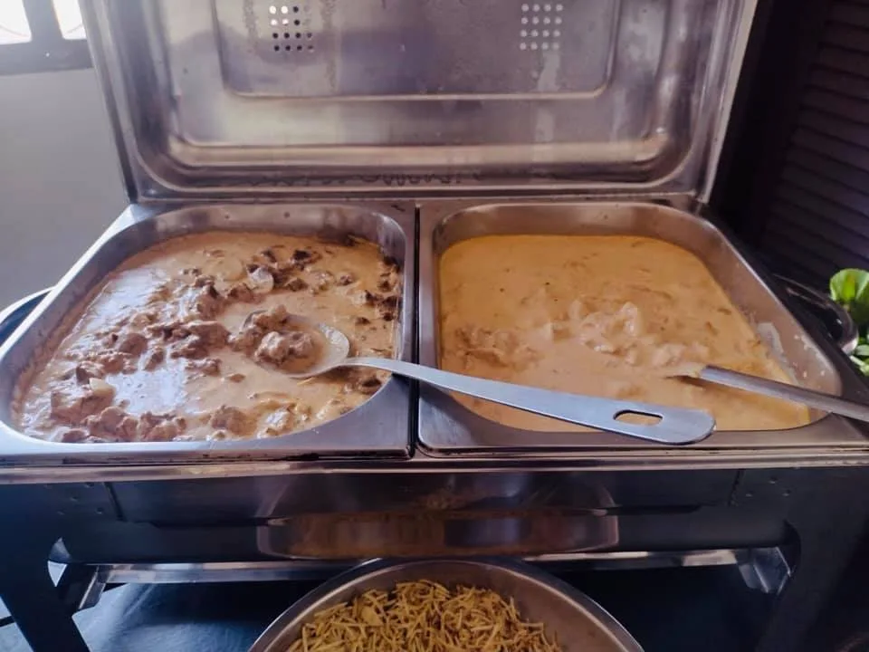 Strogonoff — buffet completo em Goiânia